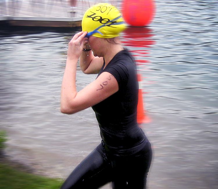Sarah-Maughan---trying-a-try-a-tri
